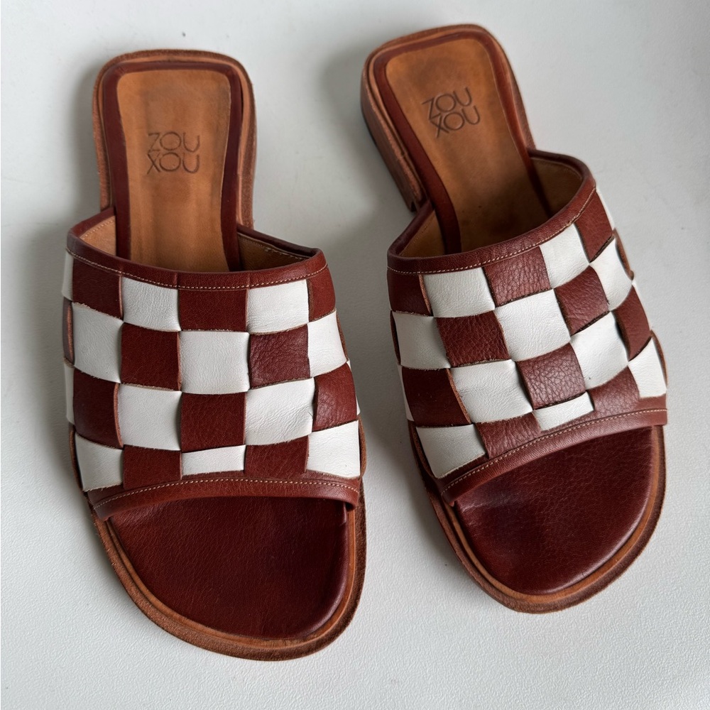 Zou Xou Quinta Woven Slides in Terracotta and White